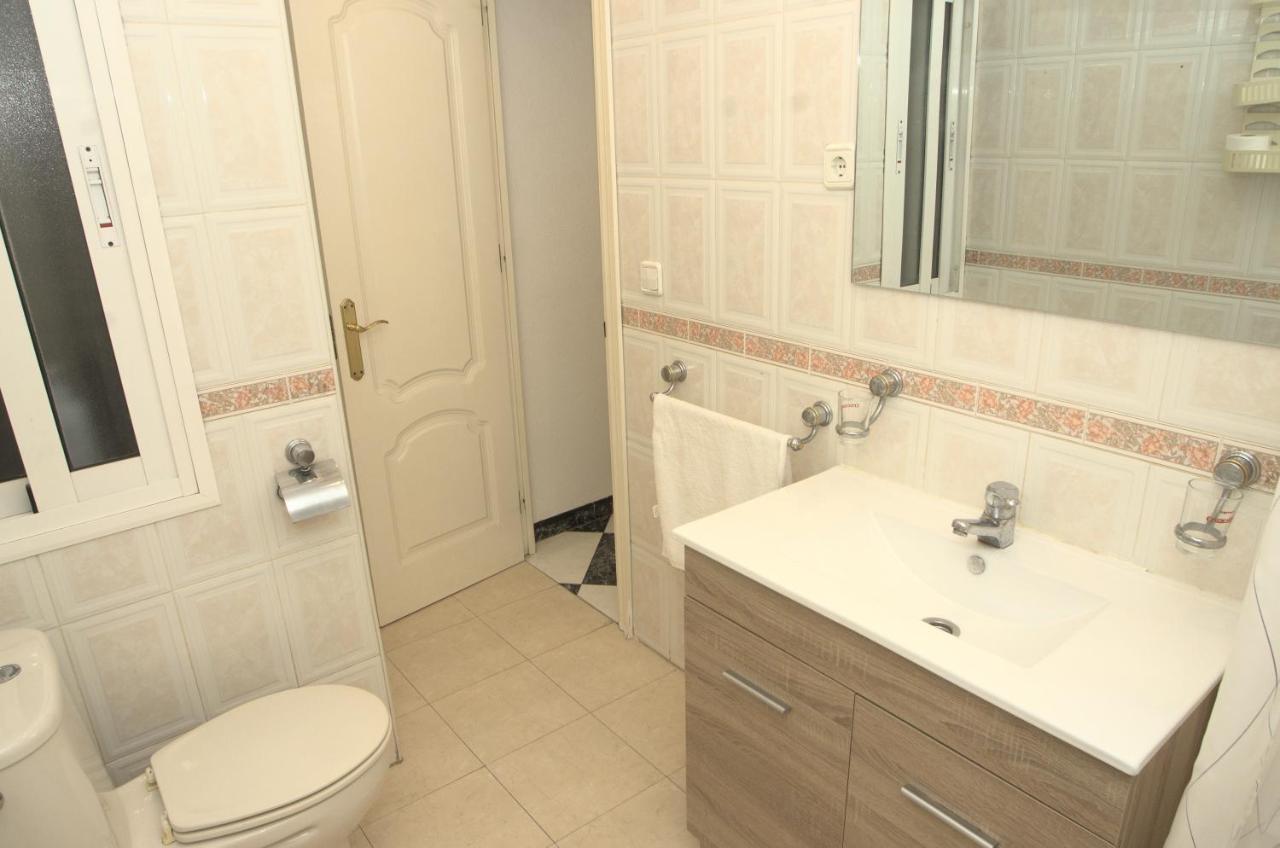 Habitacion En El Corazon Del Centro De Málaga Dış mekan fotoğraf