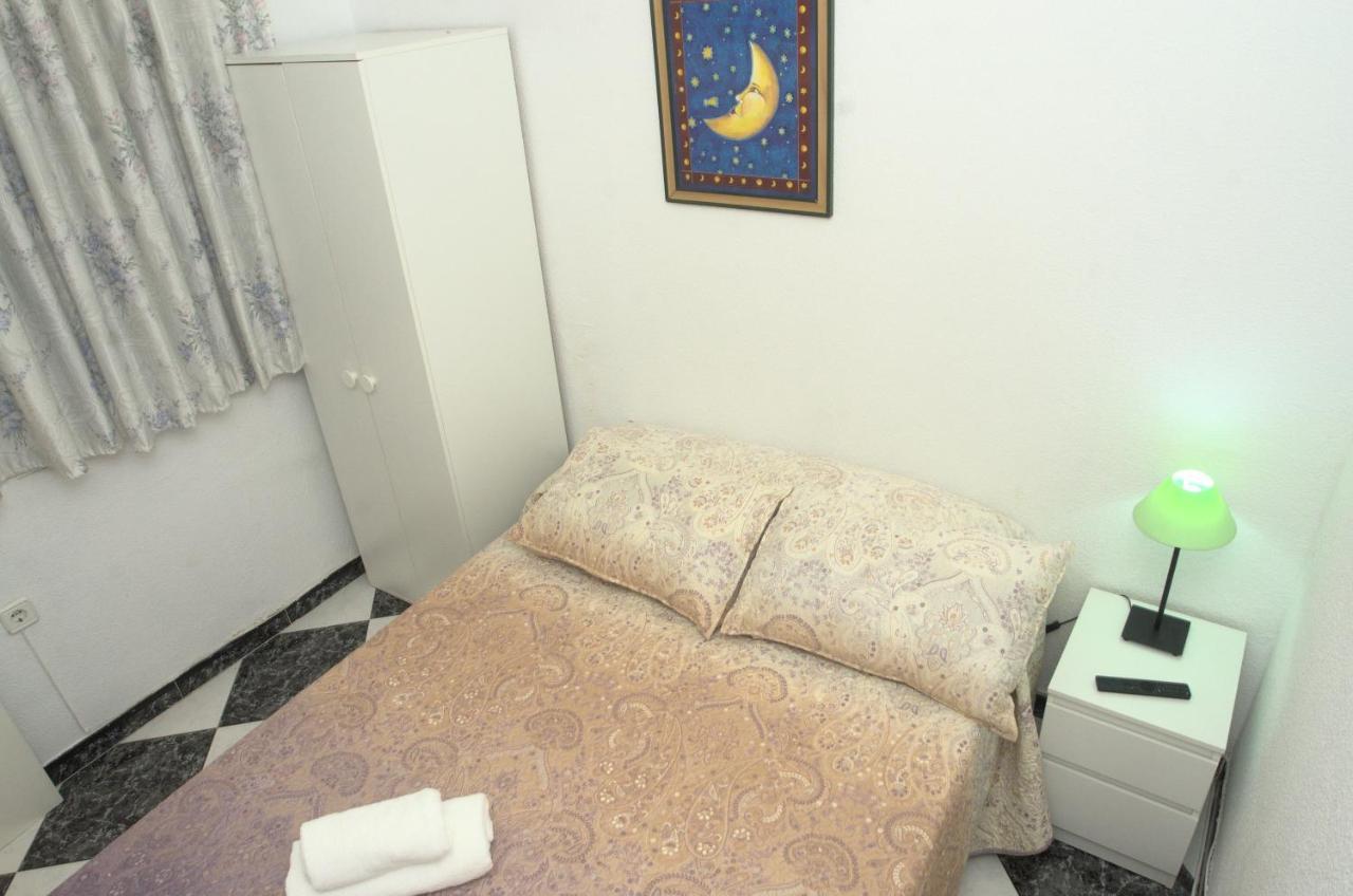 Habitacion En El Corazon Del Centro De Málaga Dış mekan fotoğraf
