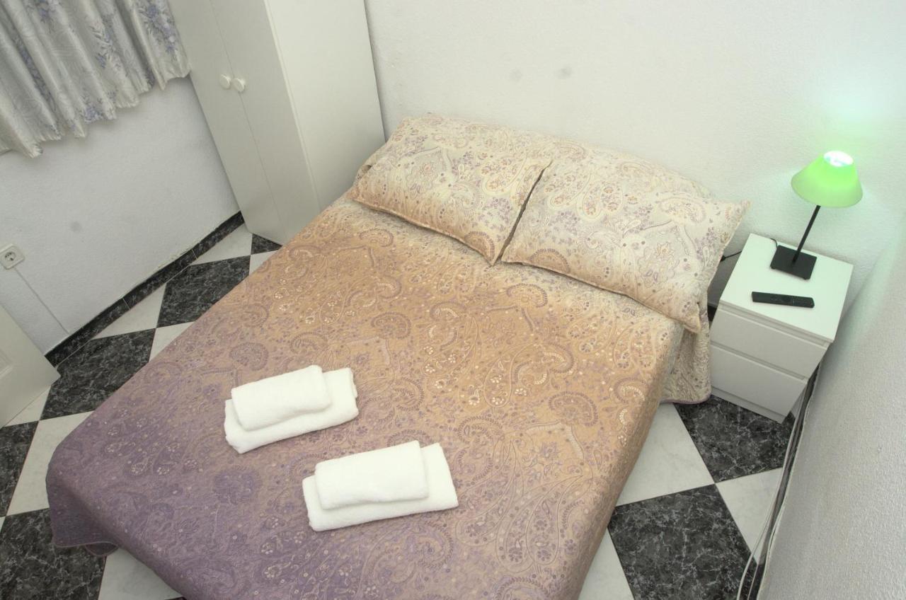 Habitacion En El Corazon Del Centro De Málaga Dış mekan fotoğraf