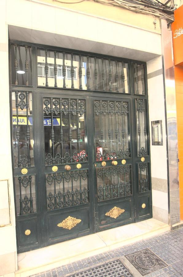 Habitacion En El Corazon Del Centro De Málaga Dış mekan fotoğraf