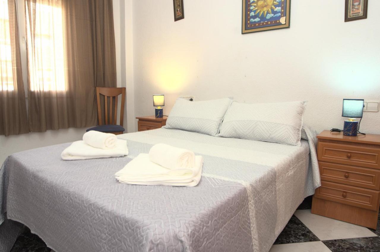 Habitacion En El Corazon Del Centro De Málaga Dış mekan fotoğraf
