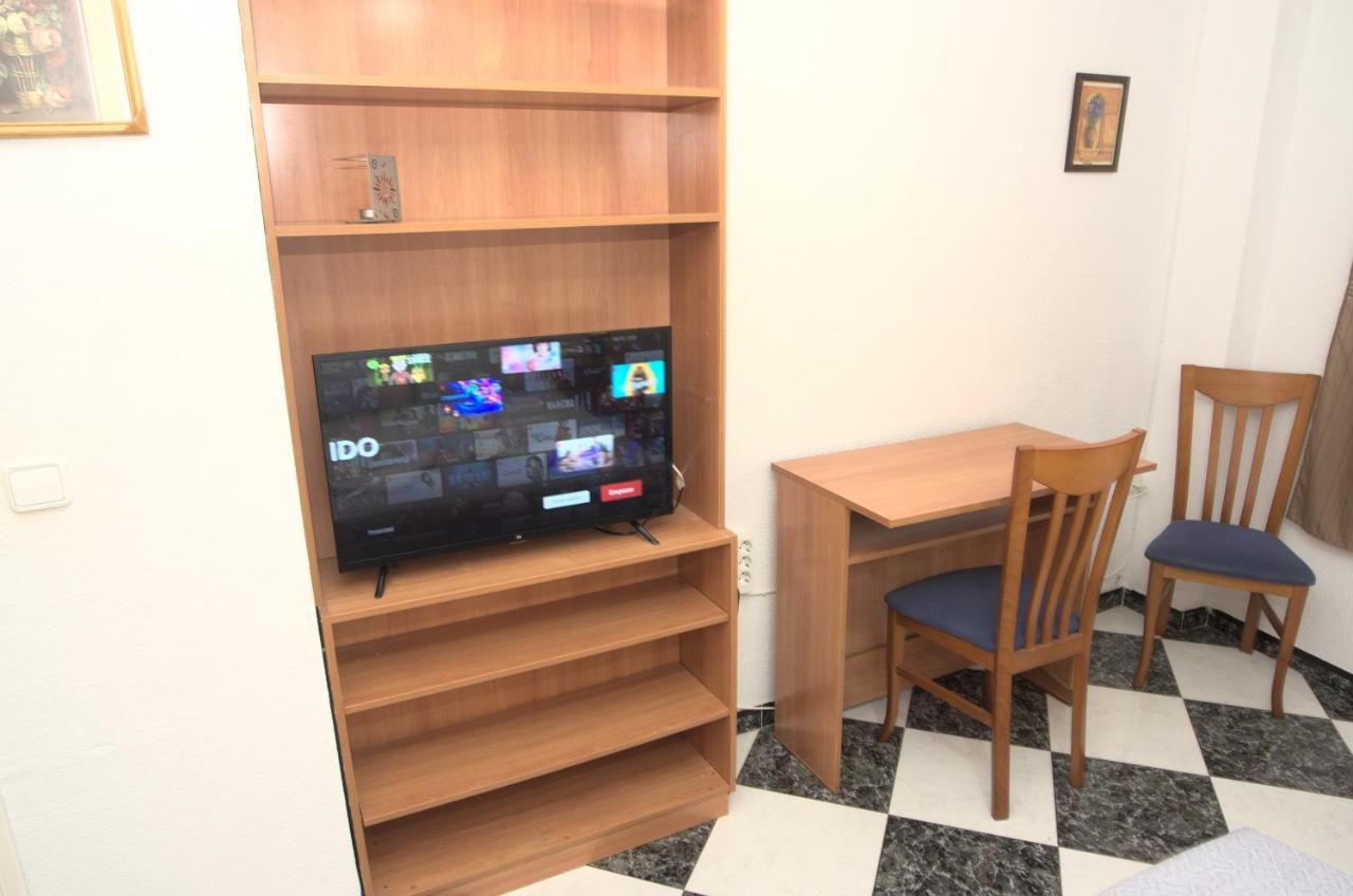 Habitacion En El Corazon Del Centro De Málaga Dış mekan fotoğraf