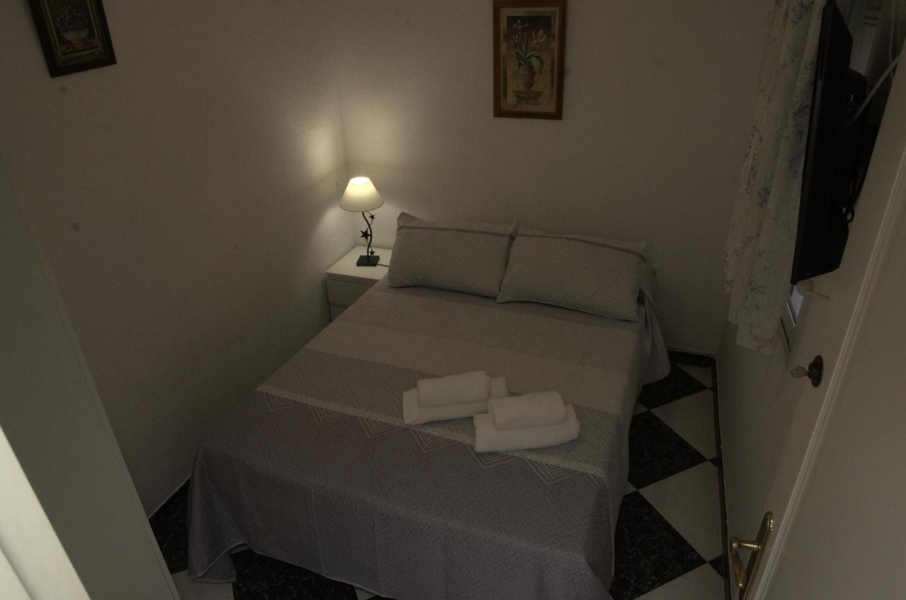 Habitacion En El Corazon Del Centro De Málaga Dış mekan fotoğraf
